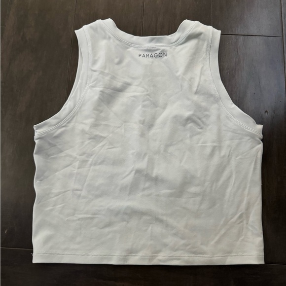 Bundle of 4 paragon fitwear Columbia crop tops - Picture 6 of 8